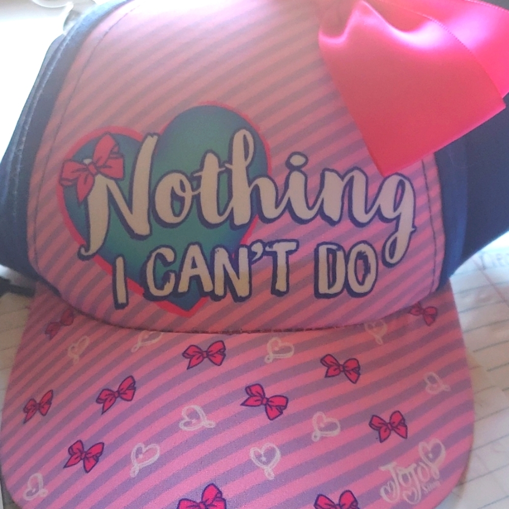 Girls cap for sale in like New condition.